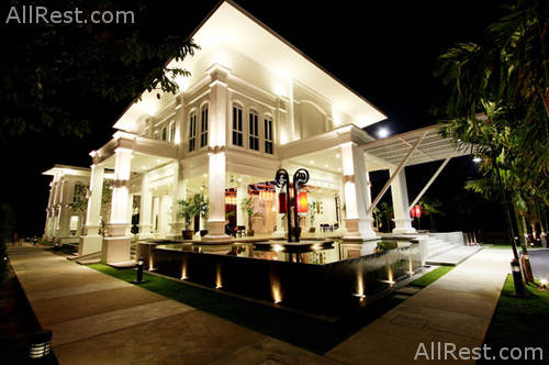 The Old Phuket Hotel 2